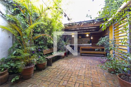 Casa à venda com 3 quartos, 110m² em Santo Amaro, São Paulo