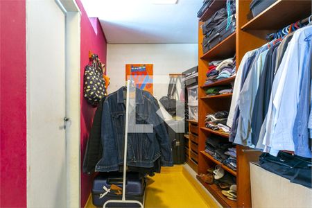 Casa à venda com 3 quartos, 110m² em Santo Amaro, São Paulo