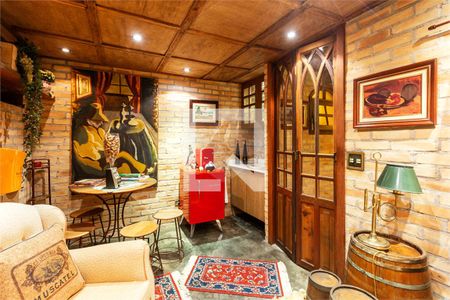 Casa à venda com 3 quartos, 305m² em Interlagos, São Paulo