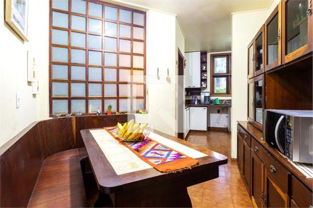 Casa à venda com 4 quartos, 529m² em Vila Nova Caledonia, São Paulo