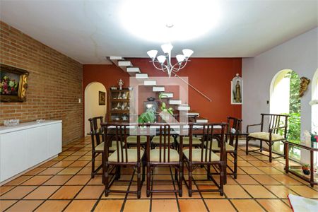 Casa à venda com 3 quartos, 202m² em Santo Amaro, São Paulo