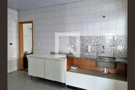 Casa à venda com 2 quartos, 100m² em Vila Sao Paulo, São Paulo