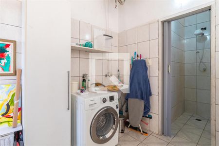 Casa à venda com 3 quartos, 142m² em Vila Madalena, São Paulo