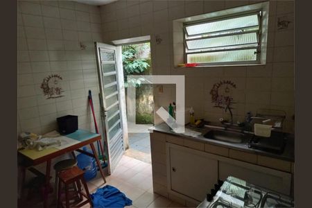 Casa à venda com 3 quartos, 100m² em Aclimação, São Paulo
