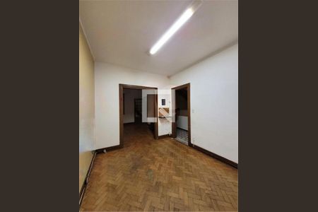 Casa à venda com 3 quartos, 190m² em Vila Mariana, São Paulo