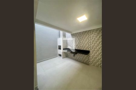 Casa à venda com 3 quartos, 210m² em Vila Bela Vista, Santo André