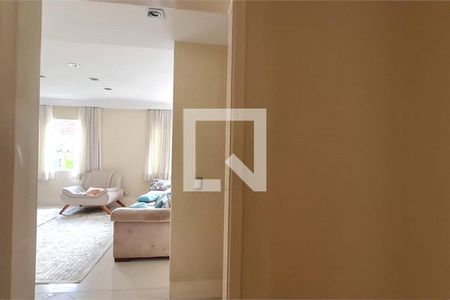 Casa à venda com 4 quartos, 300m² em Jardim Oriental, São Paulo