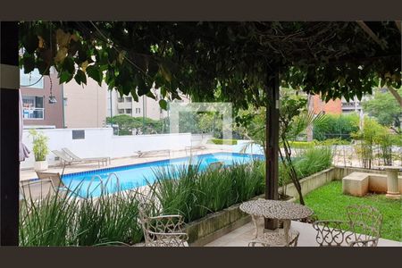 Apartamento à venda com 2 quartos, 71m² em Vila Alexandria, São Paulo