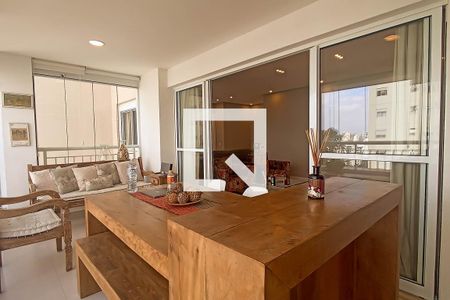 Apartamento à venda com 3 quartos, 132m² em Tamboré, Santana de Parnaíba