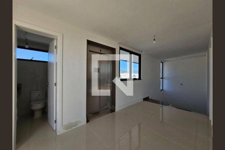 Casa de Condomínio à venda com 4 quartos, 469m² em Recreio dos Bandeirantes, Rio de Janeiro