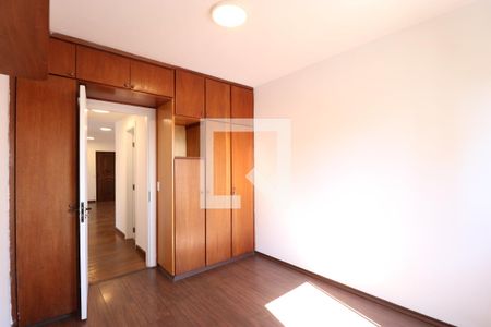Quarto de apartamento para alugar com 2 quartos, 58m² em Vila Romana, São Paulo