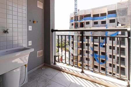 Varanda da Sala/Cozinha de apartamento à venda com 2 quartos, 41m² em Água Branca, São Paulo