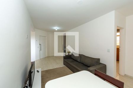 Sala de apartamento para alugar com 3 quartos, 105m² em Buritis, Belo Horizonte