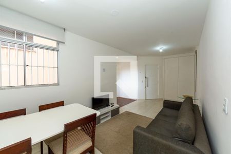 Sala de apartamento para alugar com 3 quartos, 105m² em Buritis, Belo Horizonte