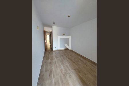 Casa à venda com 3 quartos, 108m² em Vila Ré, São Paulo