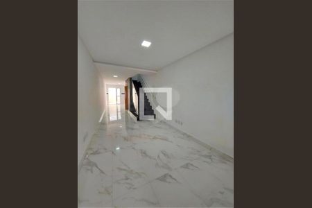 Casa à venda com 3 quartos, 108m² em Vila Ré, São Paulo