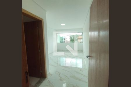 Casa à venda com 3 quartos, 200m² em Vila Salete, São Paulo