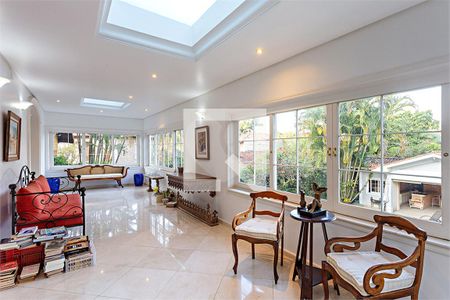 Casa à venda com 5 quartos, 567m² em Jardim Petropolis, São Paulo