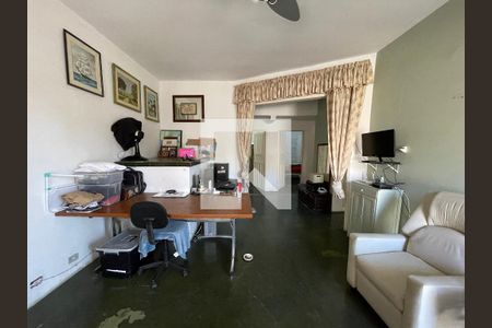 Sala de casa à venda com 4 quartos, 170m² em Jardim Ivana, São Paulo
