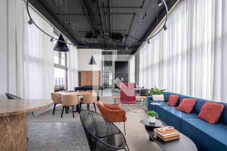 Apartamento à venda com 3 quartos, 45m² em Santo Amaro, São Paulo