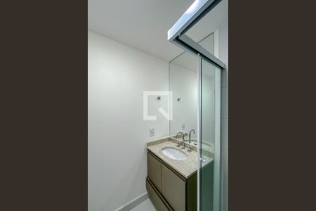 Banheiro Social de kitnet/studio para alugar com 1 quarto, 24m² em Belenzinho, São Paulo