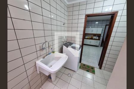 Casa à venda com 3 quartos, 179m² em Jardim das Vertentes, São Paulo