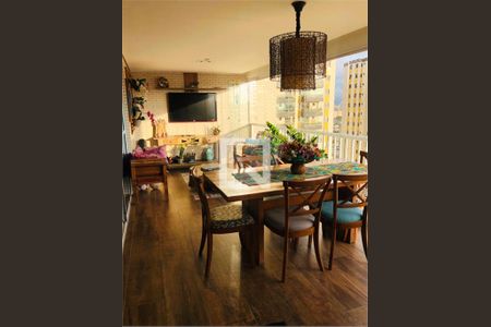 Apartamento à venda com 4 quartos, 137m² em Vila Gumercindo, São Paulo