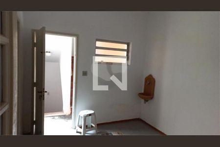 Casa à venda com 3 quartos, 200m² em Planalto Paulista, São Paulo