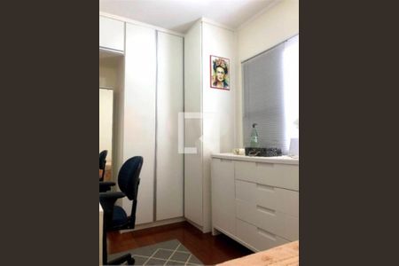 Casa à venda com 2 quartos, 140m² em Vila Brasilio Machado, São Paulo
