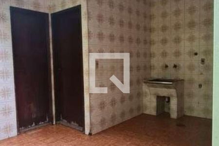 Casa à venda com 3 quartos, 150m² em Parque Sao Domingos, São Paulo