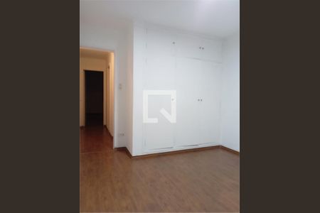 Casa à venda com 2 quartos, 107m² em Parque Colonial, São Paulo