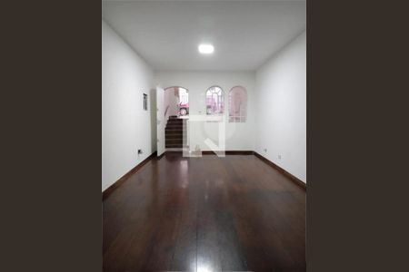 Casa à venda com 2 quartos, 107m² em Parque Colonial, São Paulo