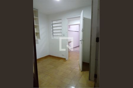 Casa à venda com 2 quartos, 107m² em Parque Colonial, São Paulo