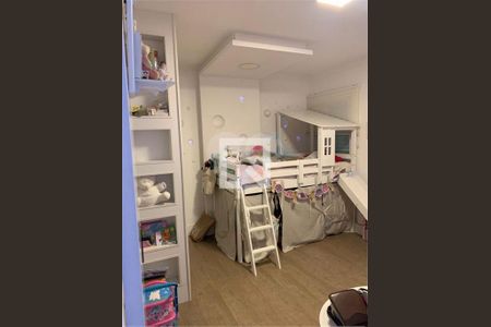 Casa à venda com 3 quartos, 180m² em Jardim Andrea Demarchi, São Bernardo do Campo