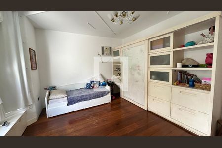 Quarto 1 de casa para alugar com 5 quartos, 800m² em Barra da Tijuca, Rio de Janeiro