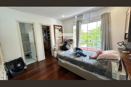 Quarto 1 de casa para alugar com 5 quartos, 800m² em Barra da Tijuca, Rio de Janeiro