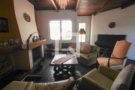 Sala de casa à venda com 3 quartos, 500m² em Jardim Londrina, São Paulo