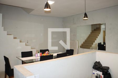 Casa para alugar com 3 quartos, 100m² em Jardim Monte Santo, Cotia