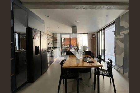 Casa à venda com 3 quartos, 141m² em Planalto Paulista, São Paulo