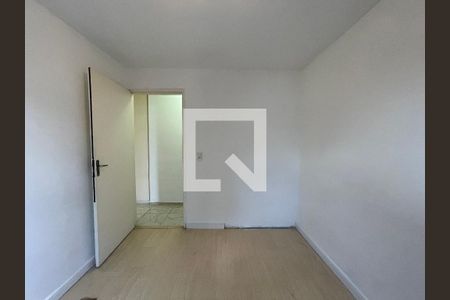 Quarto 1 de apartamento para alugar com 2 quartos, 54m² em Jardim Jaqueline, São Paulo