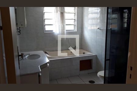 Casa à venda com 3 quartos, 242m² em Campo Belo, São Paulo