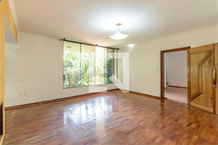 Casa à venda com 4 quartos, 563m² em Santo Amaro, São Paulo