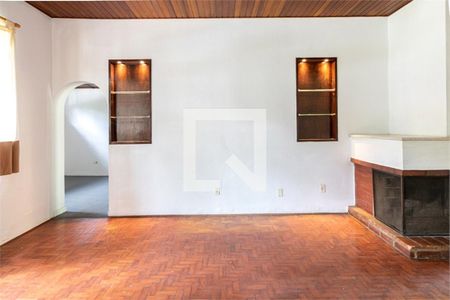 Casa à venda com 3 quartos, 309m² em Santo Amaro, São Paulo