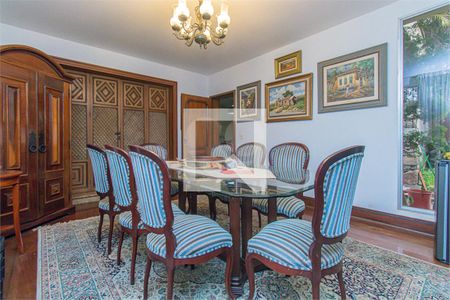 Casa à venda com 5 quartos, 513m² em Chácara Santo Antônio (Zona Sul), São Paulo