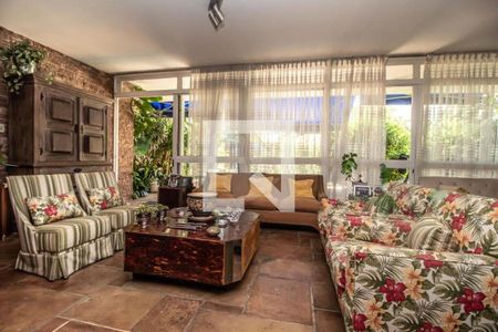 Casa à venda com 4 quartos, 350m² em Santo Amaro, São Paulo