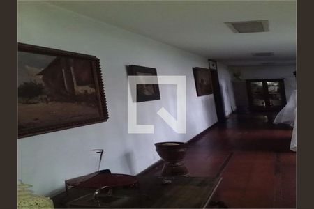 Casa à venda com 4 quartos, 300m² em Chácara Santo Antônio (Zona Sul), São Paulo