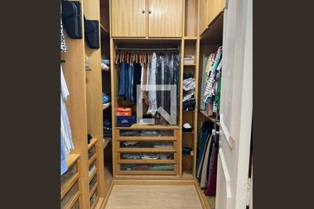 Apartamento à venda com 3 quartos, 242m² em Vila Suzana, São Paulo