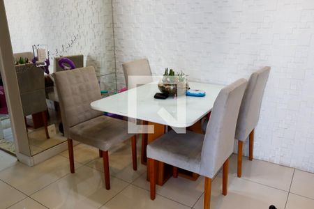 Sala de apartamento à venda com 2 quartos, 57m² em Continental, Osasco