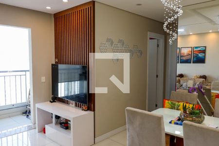 Sala de apartamento à venda com 2 quartos, 57m² em Continental, Osasco
