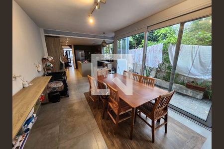 Casa à venda com 2 quartos, 200m² em Alto da Lapa, São Paulo